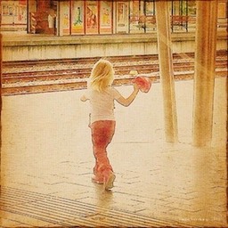Girl Dancing+