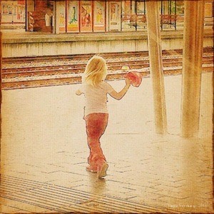 Girl Dancing+