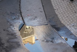Paris mirror