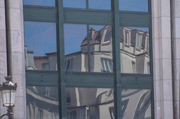 Paris mirror